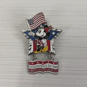 DISNEY INDEPENDENCE DAY 2006 MINNIE MOUSE AMERICANA STAR PIN LE 2500